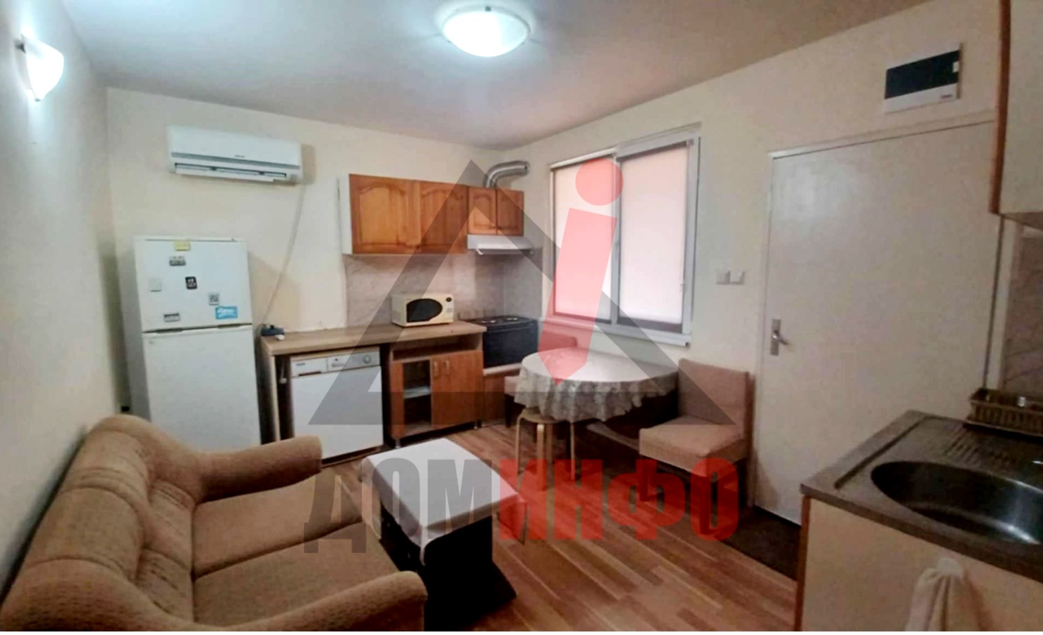 Двустаен партерен апартамент с битов ток